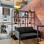 Cute Cozy Nest Old City