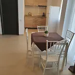 Green Apartment