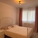 Hils Pallady - Amy Apartment