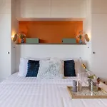 Playful & Bright 1Br Near The Faculty Of Law