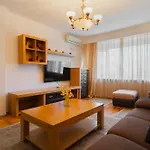 Classic Stay Next To Victoriei Avenue