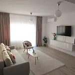 Blissful Ghencea Apartment 1106