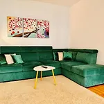 Apartment Pro