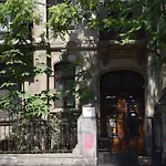 Grand Boulevard Apartment At Piata Romana- Netflix