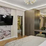 Central Two Rooms Apartment The Paradise Of Lights