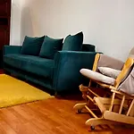 Park City Center And Netflix Apartment