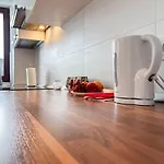 Central Luxury Soho Unirii Old City Free Minibar