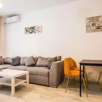 Luxury Apartment Mihai Bravu