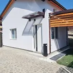 Casuta Intima