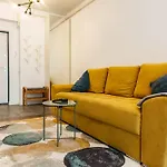 Central Residence Apartment 827