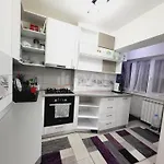 Apartment With 4 Rooms, Center Km Zero Bucharest, 4 Rooms, Minimum 4 Nights