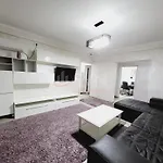Apartment With 4 Rooms, Center Km Zero Bucharest, 4 Rooms, Minimum 4 Nights