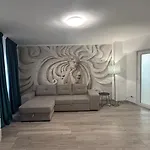 Sleep And Go - Unirii View