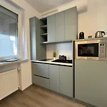 Central Suite
