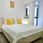 Vr2 Central Apartment