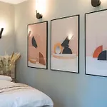 Stylish Comfort - 2Br Apartment In Vibrant East Bucharest