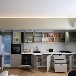 Old City Modern 2Br Office Room And 2 Balconies