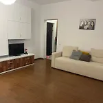 Mall Bucuresti Vitan Studio