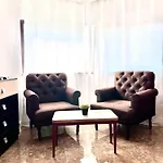 Mona\'S Studio 4