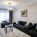 Chanttal Luxury - Fountain