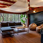 Downtown Wabi-Sabi Loft Terrace&Jacuzzi Old Town