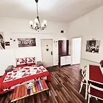 Cozy Apartment Old City Center - Cal3