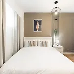 Simplicity Apartments