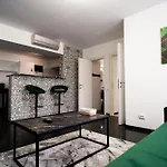 Cozy Apartment Close To Old Town