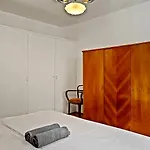 Afi Mall 3 Bedrooms Apartment - Perfect For Families Or Groups