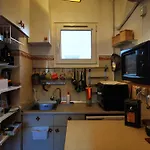 Chique One-Room Apartment Designed For 4