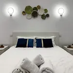 Superior One Bedroom Apartment Unirii Square