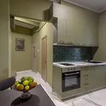 Serene 1Br Apartment In University Square
