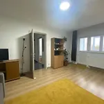 Rahova Family Apartment
