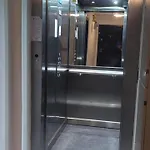 Apartamentul Relaxarii M&F