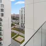 One Cotroceni - Luxurious Apartment With Balcony