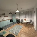 Vali\'S Apartment