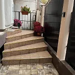 Vali\'S Apartment