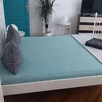 Stay Inn Apartments