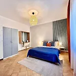 Viva Studio Old Town