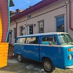 Downtown Tiny Houses Near Cismigiu Gardens