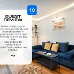 Star Studio Oldtown