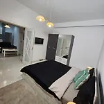 White Apartment By Hilton II
