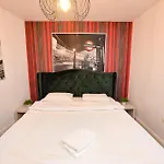 Unirii Square Old Town Apartments
