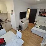 Mexonia Apartments