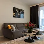 Urbanstay Suites - Herastrau Luxury Suite