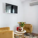 G24 - Luxurious & Cozy Stay Inspired By Freedom