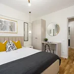 Stylish 2Br Flat - Calea Victoriei