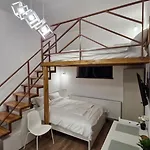 Cozy Old Town Apartment Eugen Carada Street
