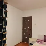 Parklake 4 Rooms With 6 Beds Accomodates 9 People Entire Apartment