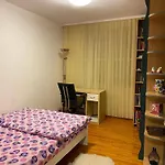 Parklake 4 Rooms With 6 Beds Accomodates 9 People Entire Apartment
